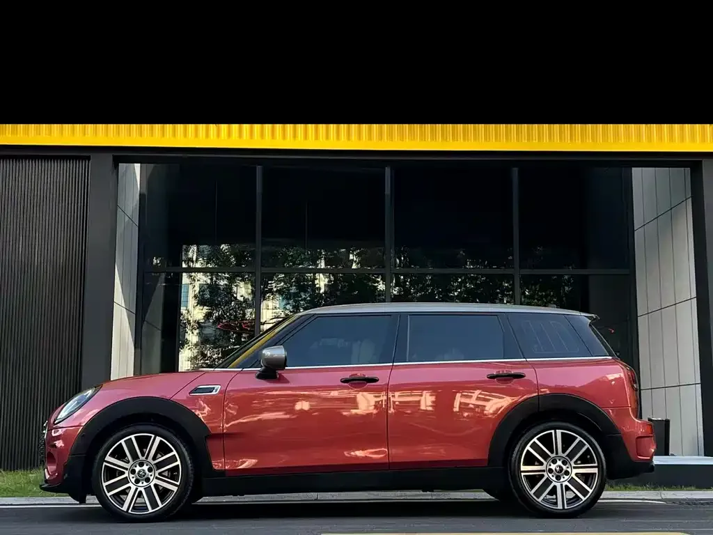 [object Object] Mini Clubman 2024 из CN, фото 2