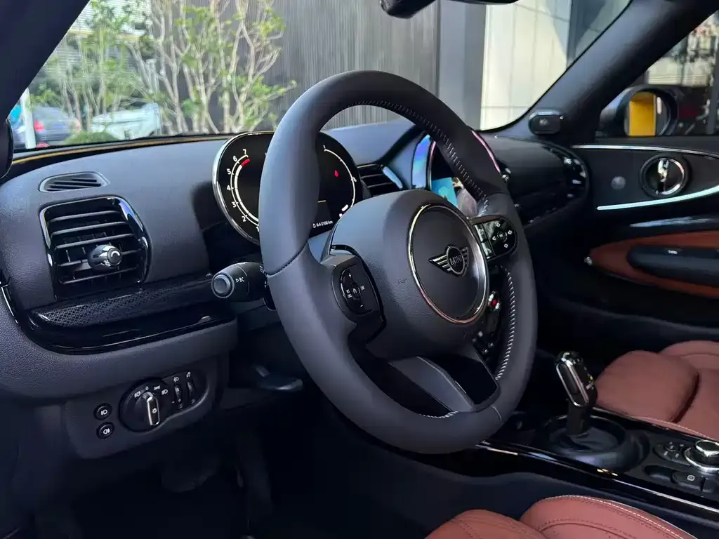 [object Object] Mini Clubman 2024 из CN, фото 8