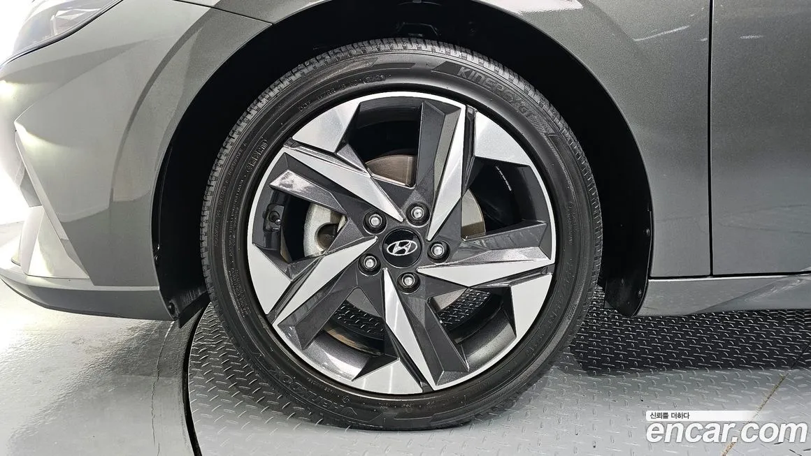 Hyundai AVANTE 2021 из KR, фото 5