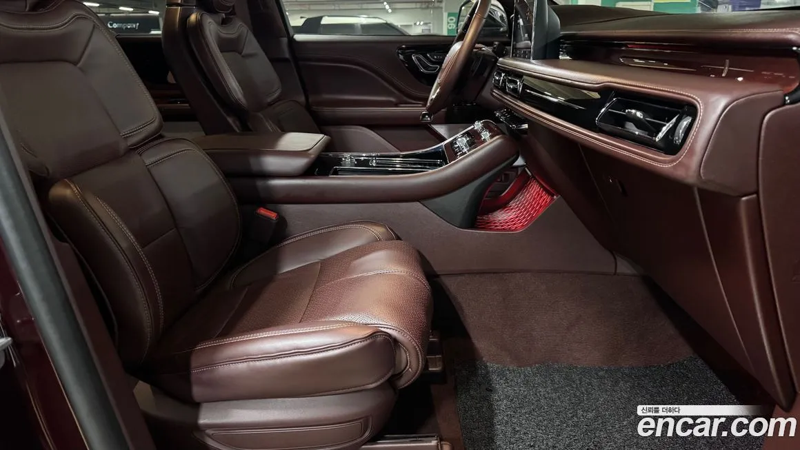 Lincoln Aviator — фото 10