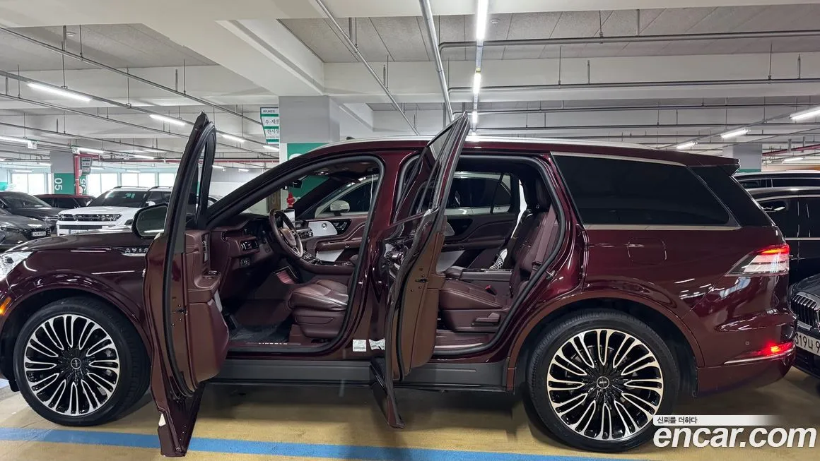 Lincoln Aviator — фото 5
