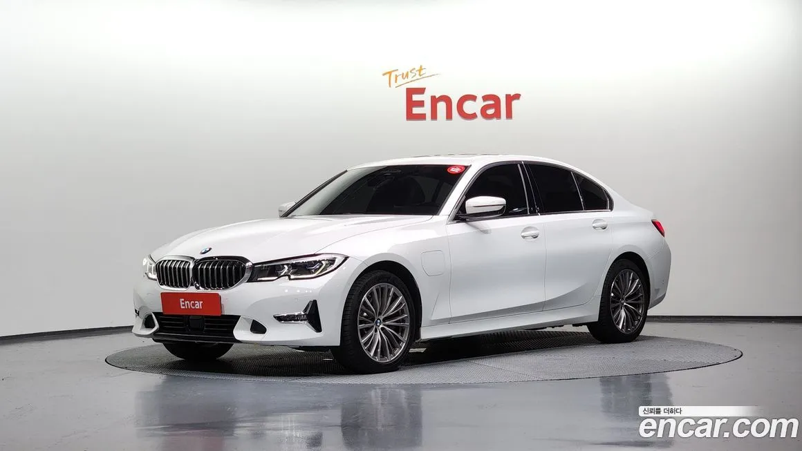 BMW 3-Series 2021 из KR, фото 1