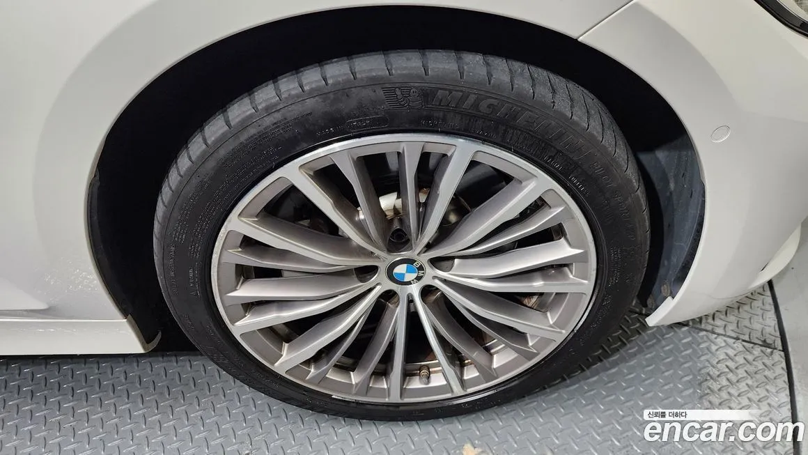 BMW 3-Series 2021 из KR, фото 5