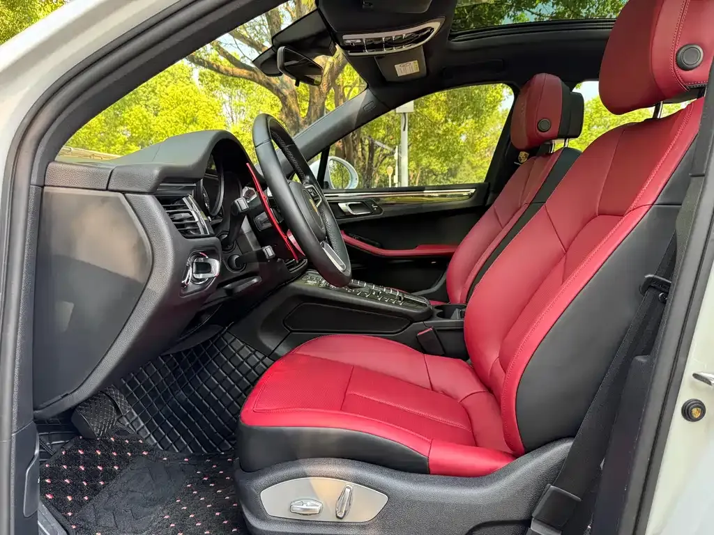 Porsche Macan 2021 из CN, фото 5