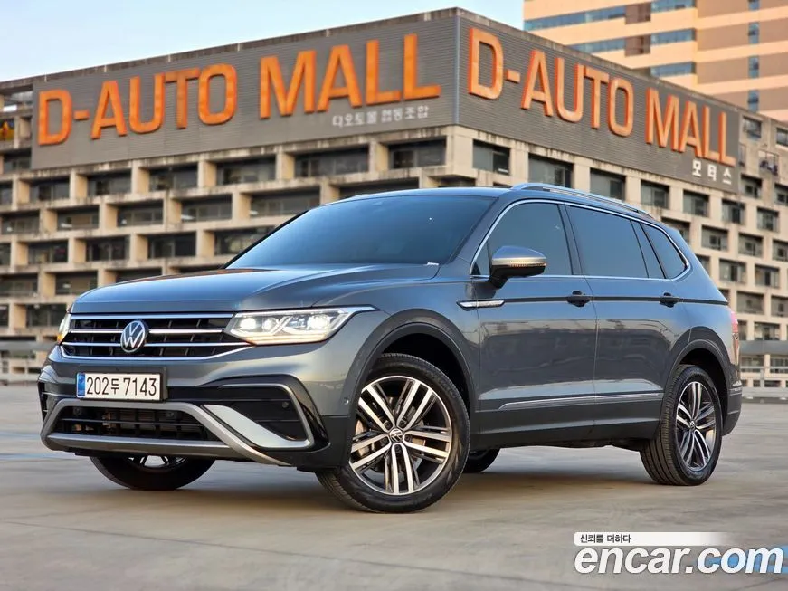 Volkswagen Tiguan — фото 2