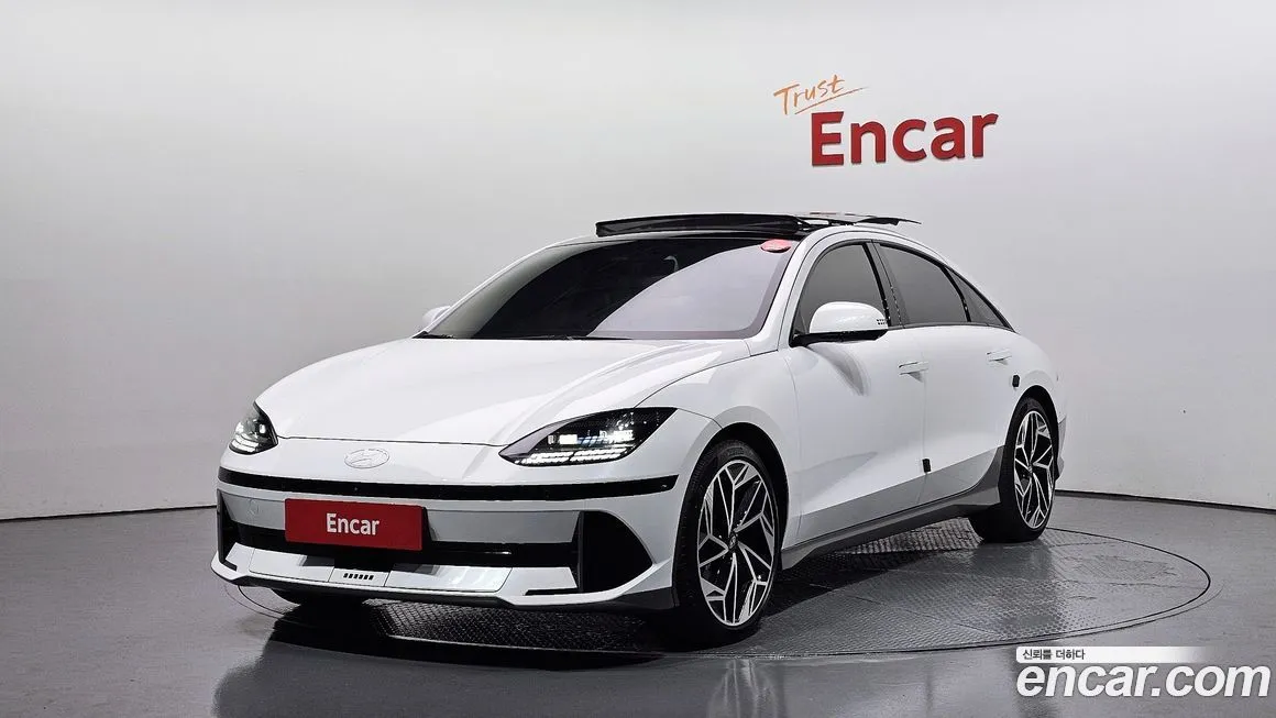 Hyundai Ioniq6 — фото 1