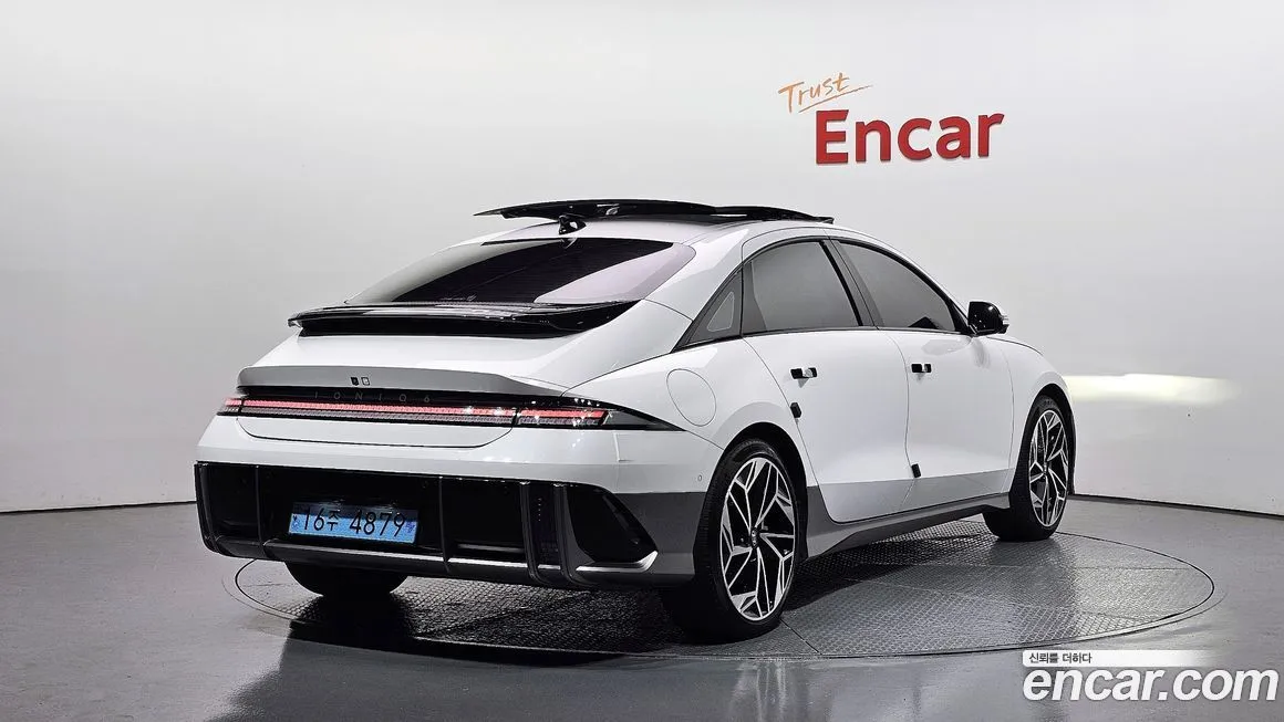 Hyundai Ioniq6 — фото 2