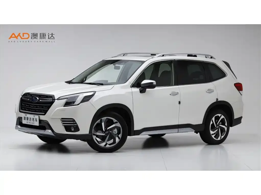 Subaru Forester 2023 из CN, фото 1