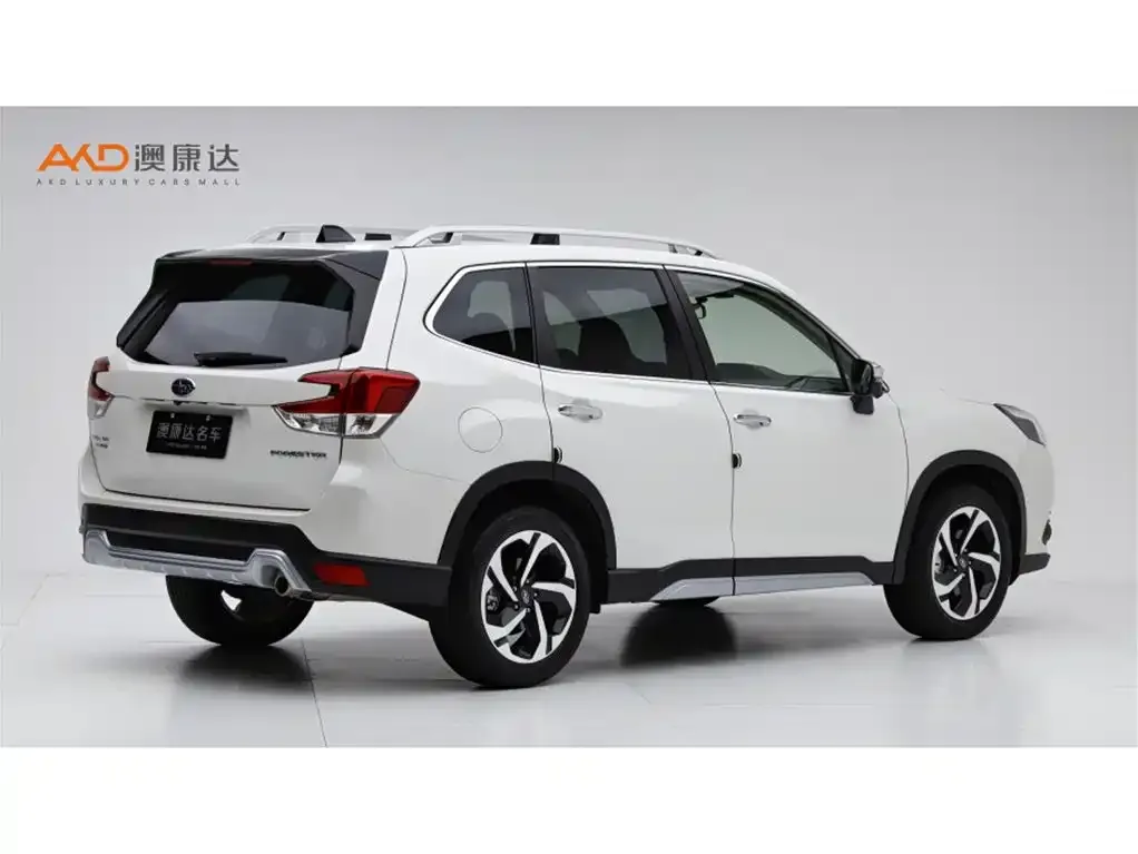 Subaru Forester 2023 из CN, фото 3