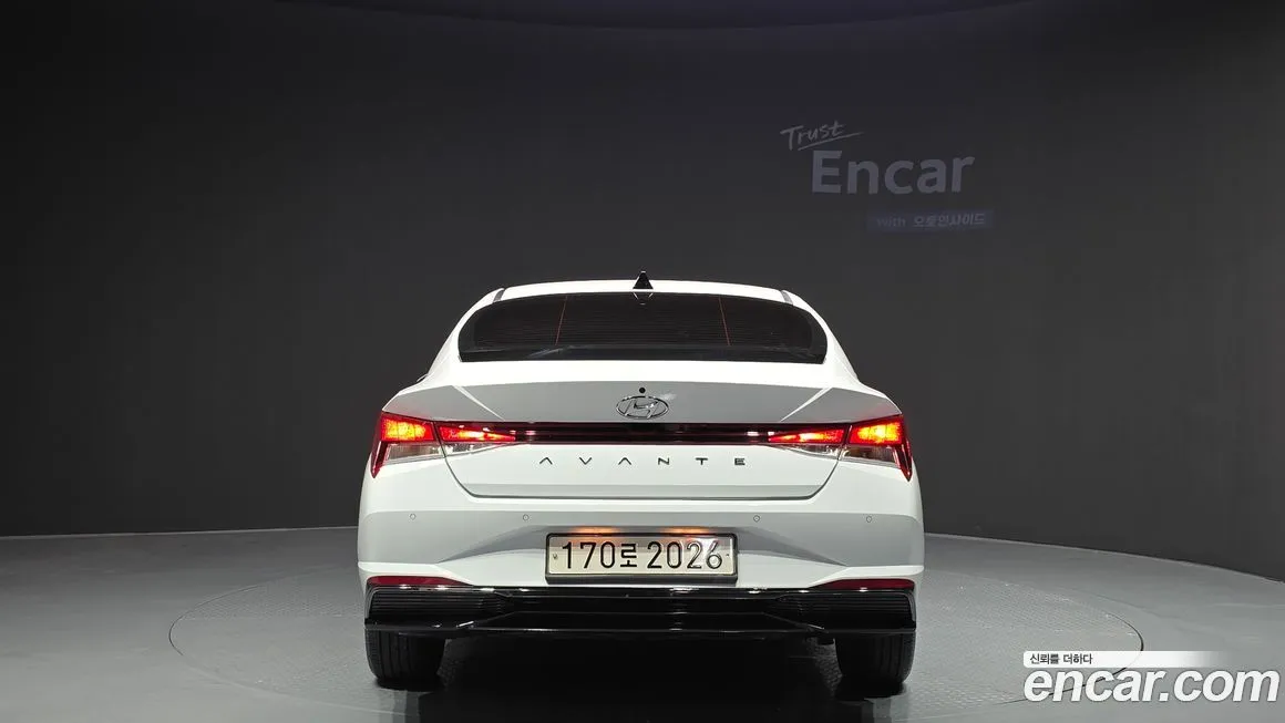 Hyundai AVANTE — фото 4