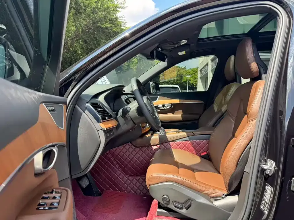 Volvo XC90 2021 из CN, фото 5