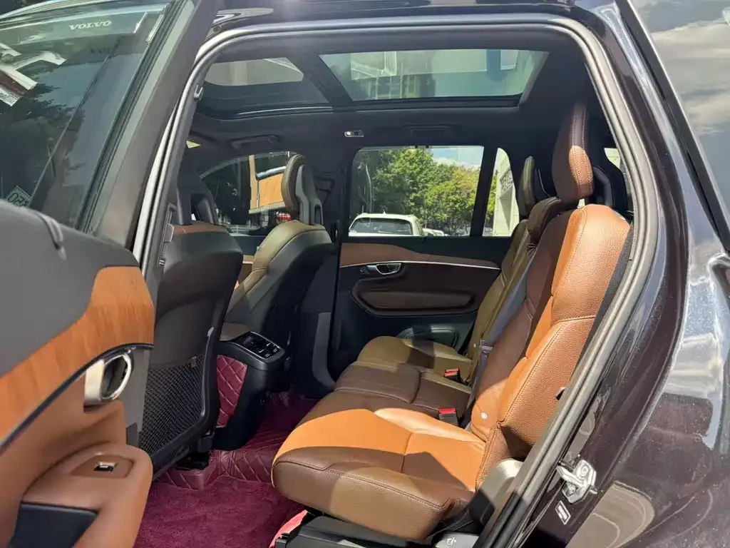 Volvo XC90 2021 из CN, фото 6