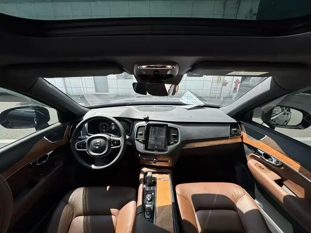 Volvo XC90 2021 из CN, фото 7