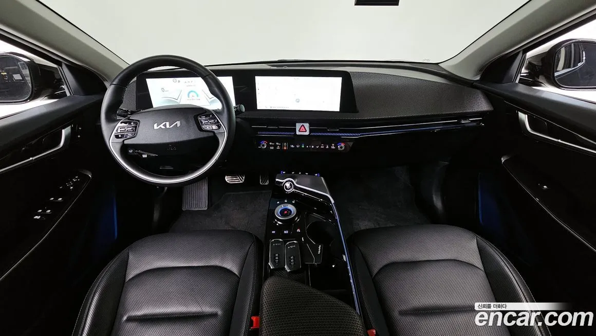 Kia EV6 — фото 7