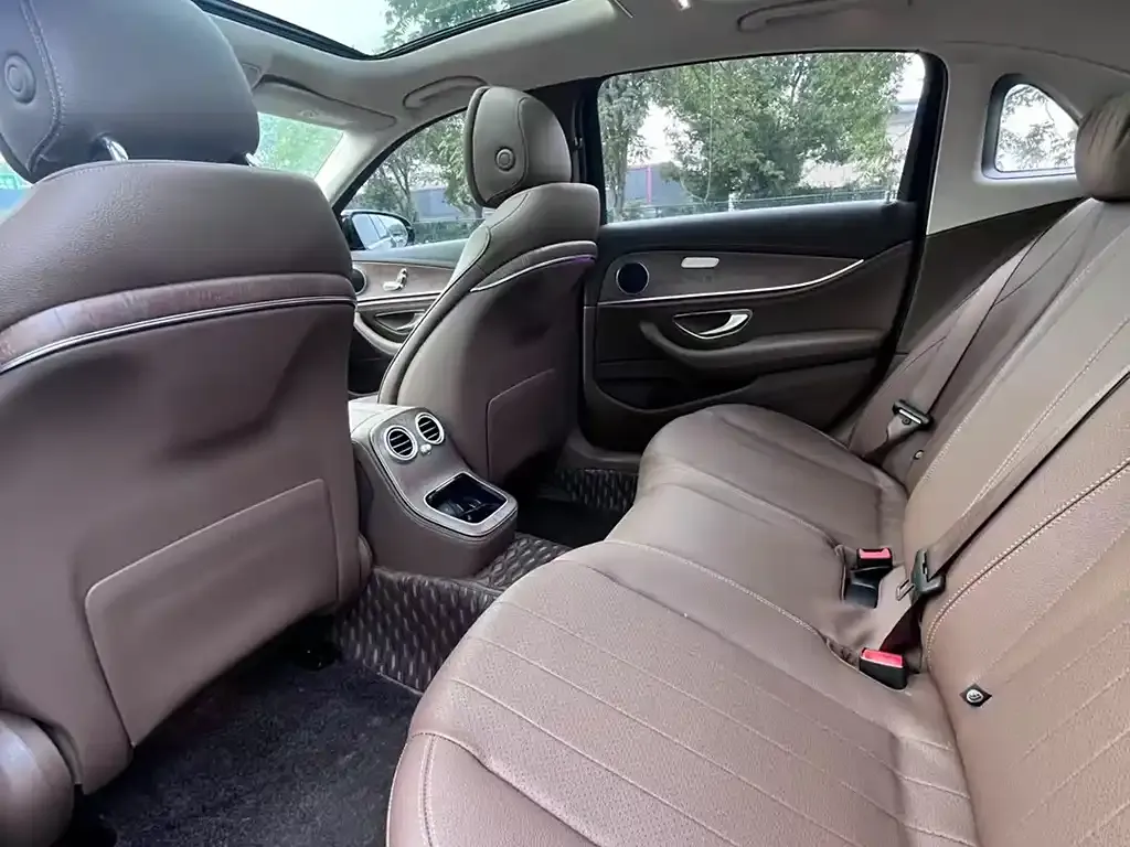 Mercedes-Benz E-Class 2022 из CN, фото 7