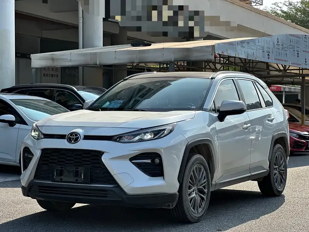 Toyota Wildlander 2023 из CN, фото 1