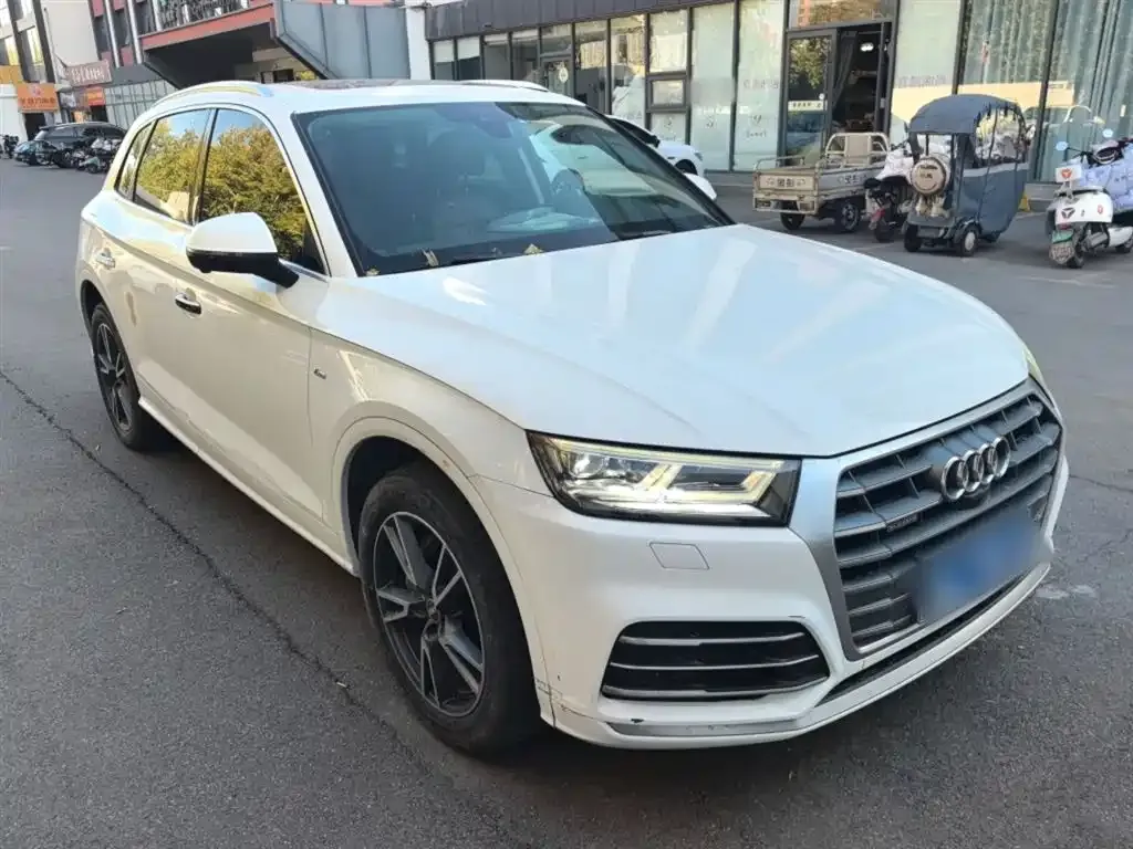 Audi Q5L 2021 из CN, фото 4