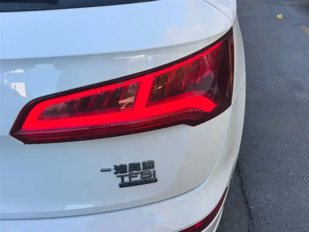 Audi Q5L 2021 из CN, фото 8
