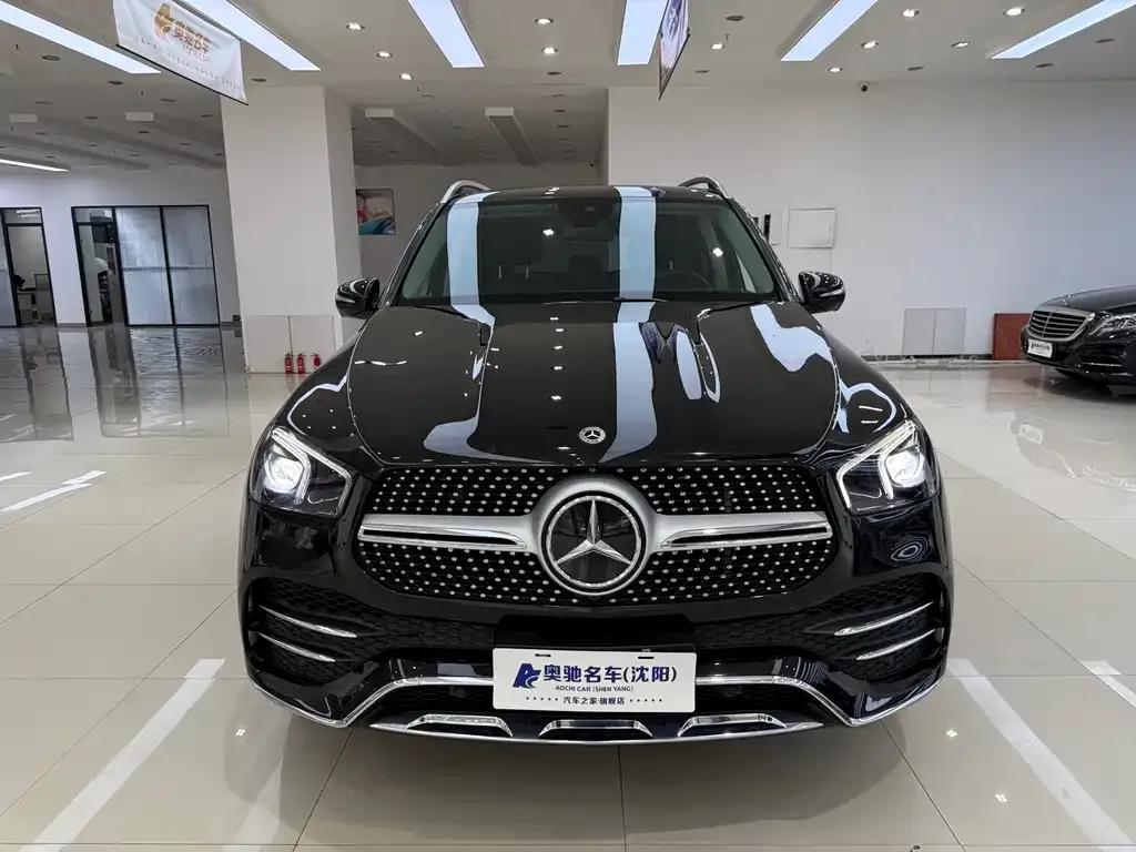 Mercedes-Benz GLE 2023 из CN, фото 2