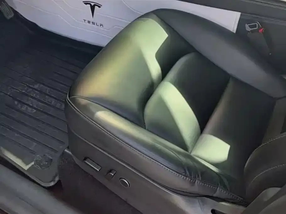 Tesla Model Y 2022 из CN, фото 9