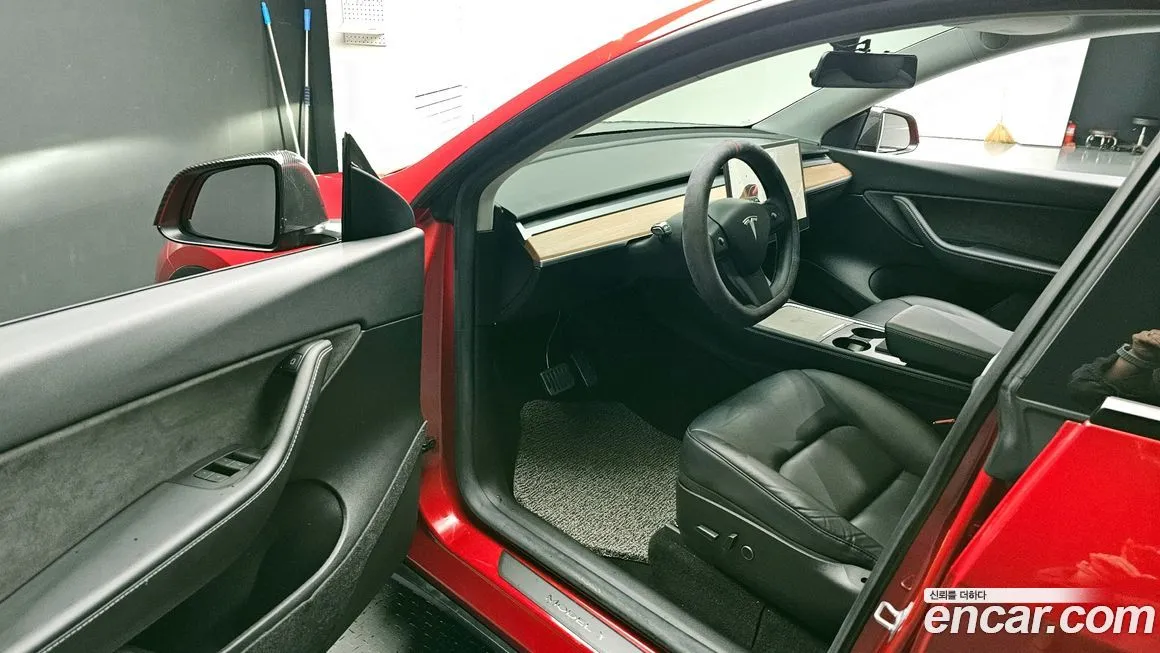 Tesla Model Y 2021 из KR, фото 10