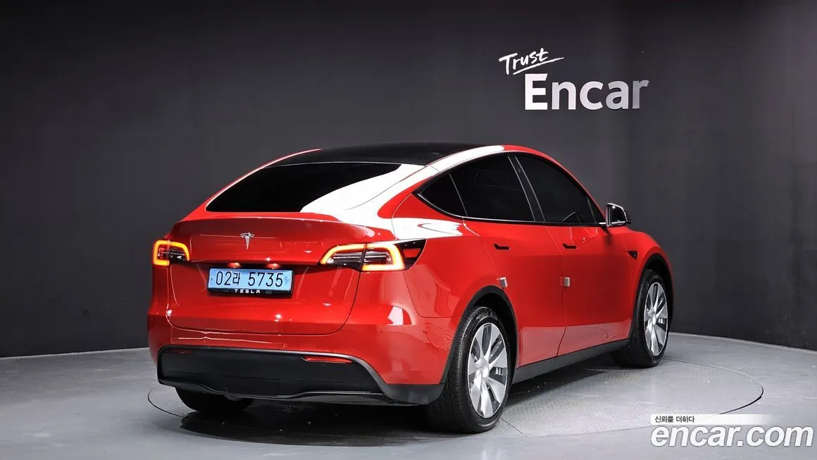 Tesla Model Y 2021 из KR, фото 2