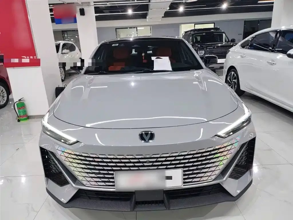 Changan UNI-V 2022 из CN, фото 3