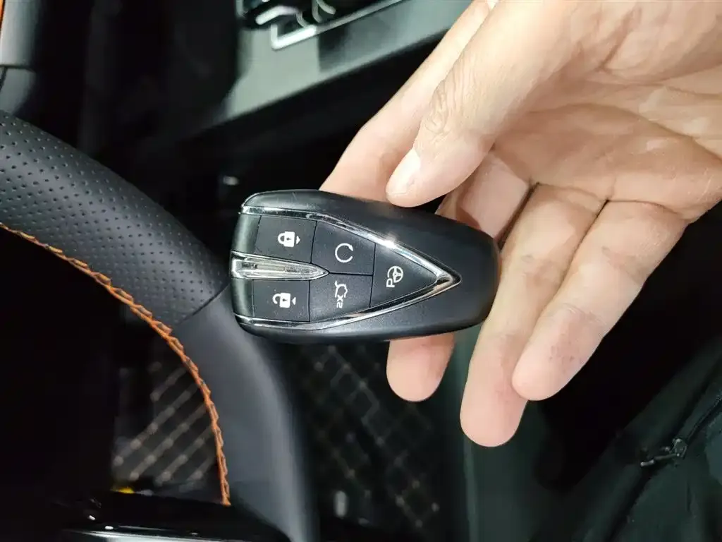 Changan UNI-V 2022 из CN, фото 9