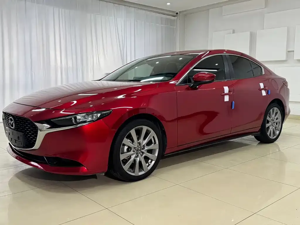 Mazda 3 Axela 2021 из CN, фото 1