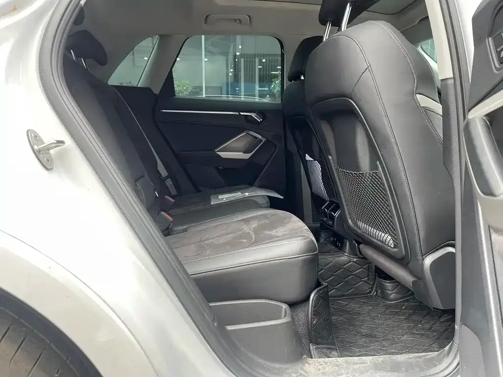 Audi Q3 2022 из CN, фото 7