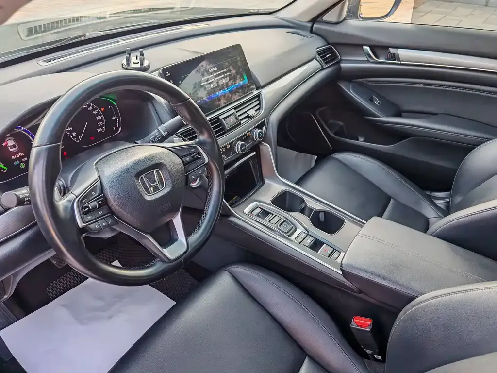 Honda Accord 2025 из CN, фото 7