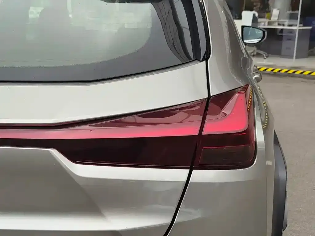 Lexus UX 2023 из CN, фото 6