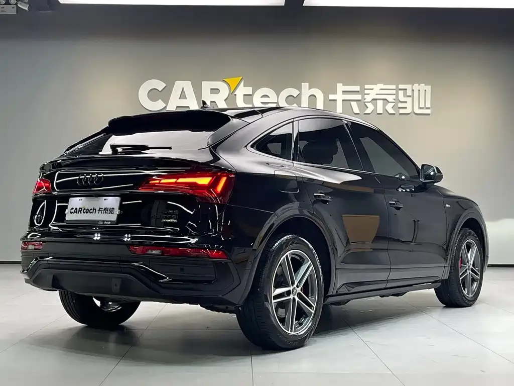 Audi Q5L Sportback 2024 из CN, фото 4
