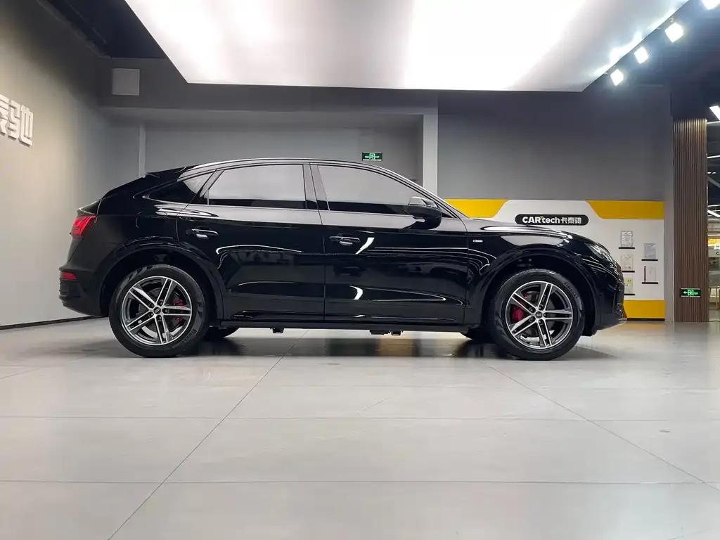 Audi Q5L Sportback 2024 из CN, фото 7