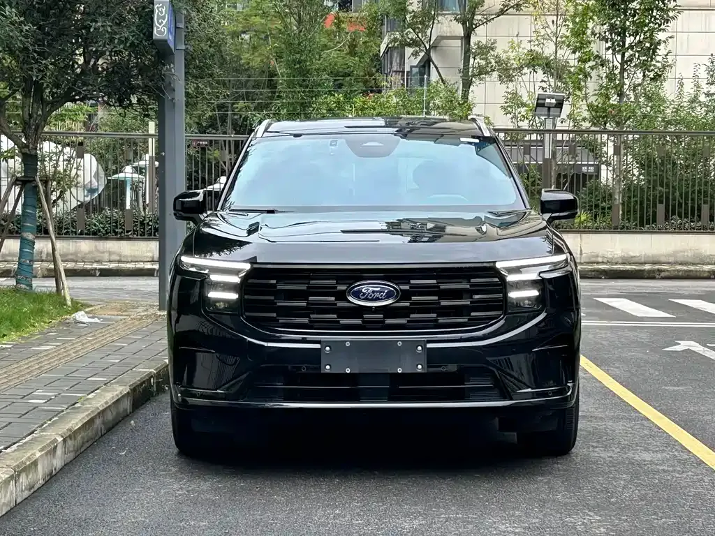 Ford Edge 2024 из CN, фото 2