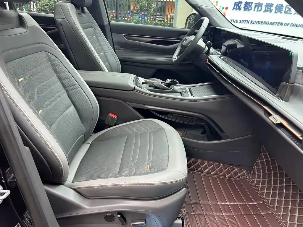Ford Edge 2024 из CN, фото 5