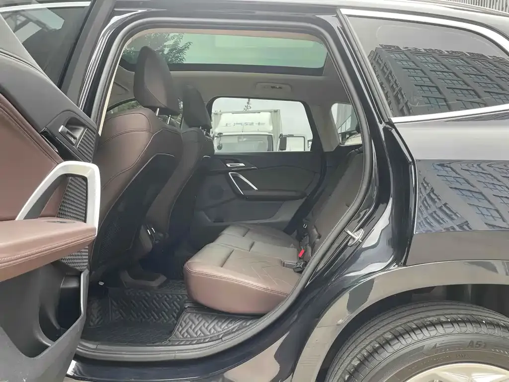 BMW X1 2024 из CN, фото 10