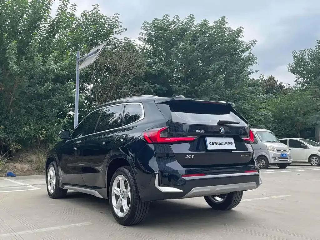 BMW X1 2024 из CN, фото 4