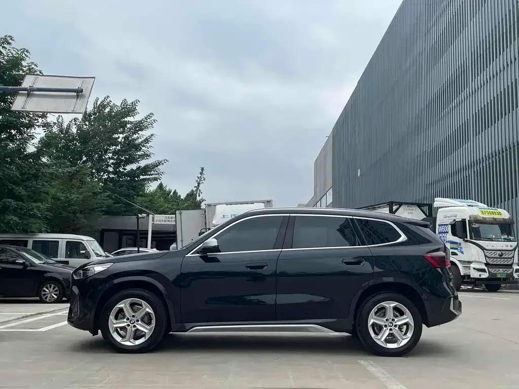 BMW X1 2024 из CN, фото 8