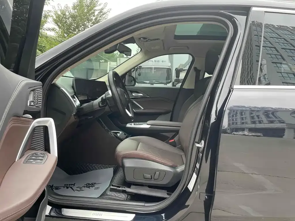 BMW X1 2024 из CN, фото 9