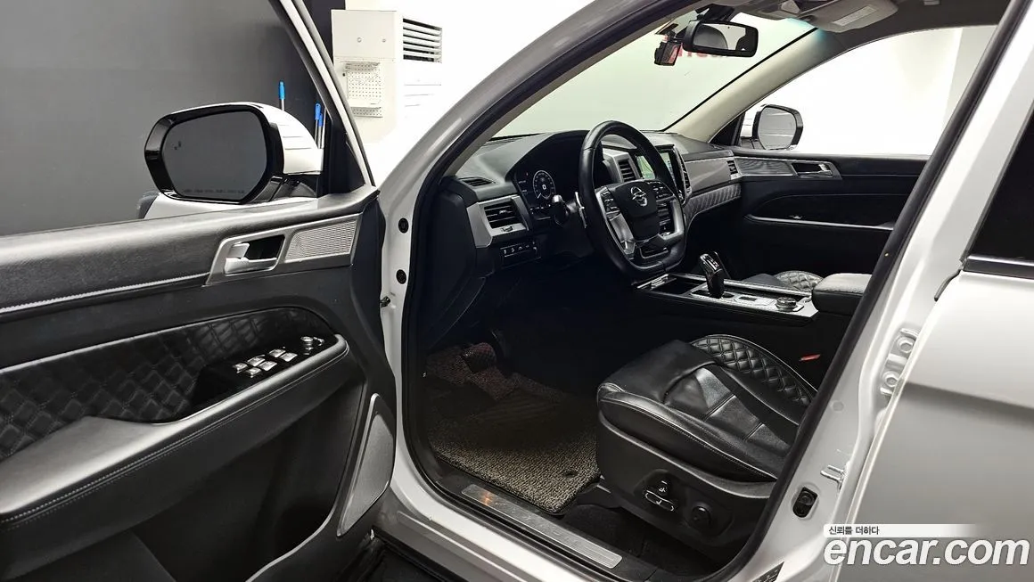 KG Mobility (Ssangyong) Rexton — фото 10