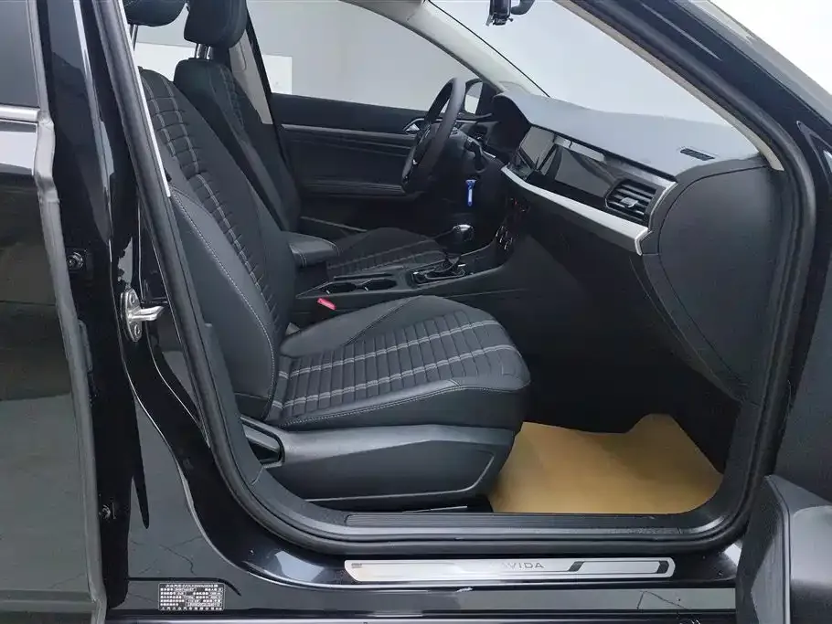 Volkswagen Lavida 2021 из CN, фото 8