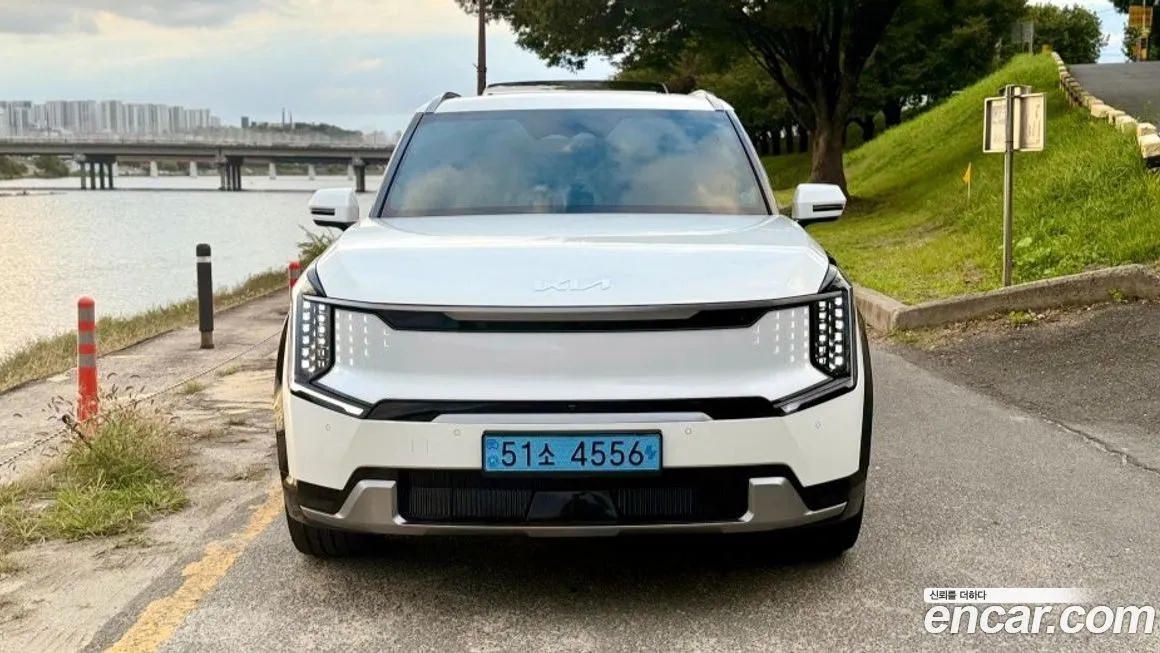 Kia EV9 — фото 2