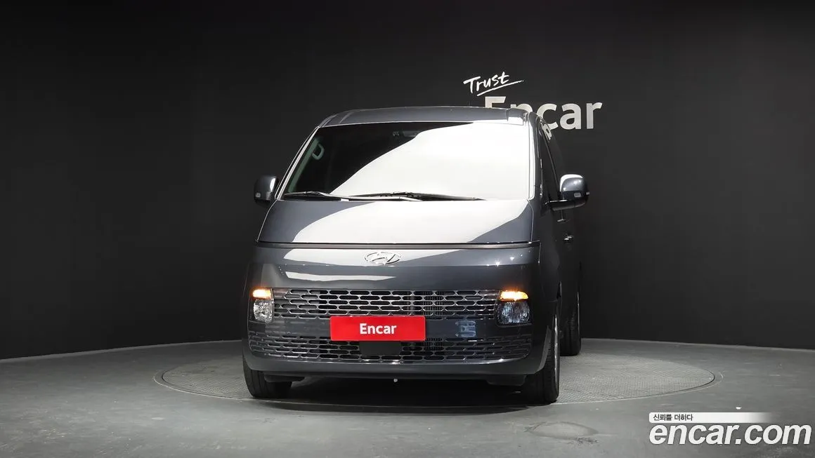 Hyundai Staria 2022 из KR, фото 3