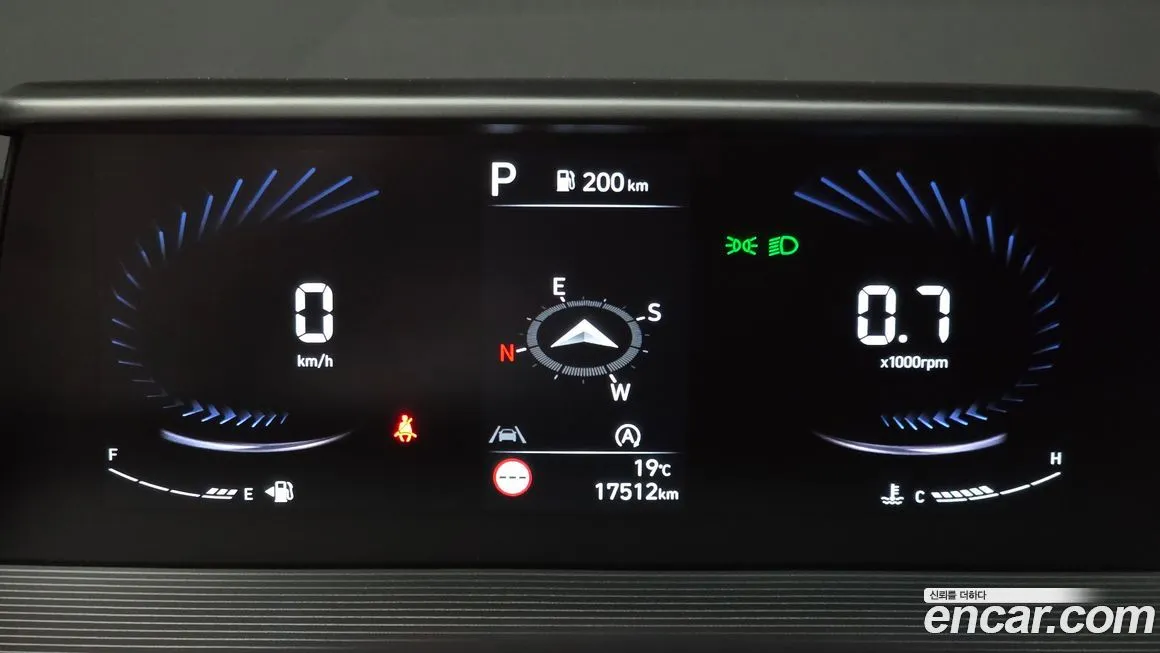 Hyundai Staria 2022 из KR, фото 8