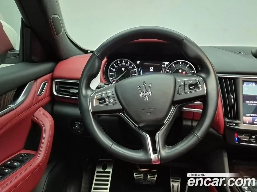Maserati Levante 2022 из KR, фото 9