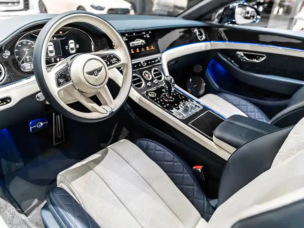 Bentley Continental — фото 8