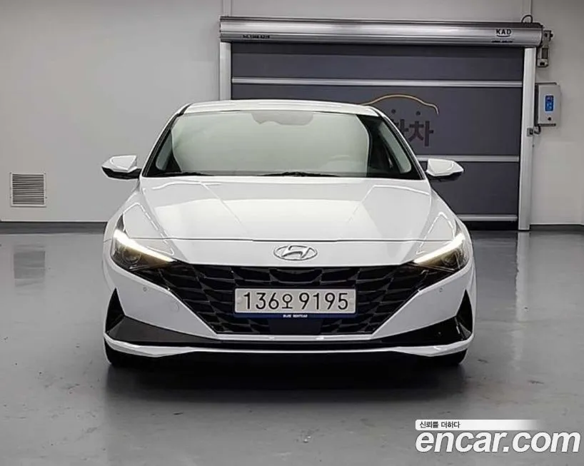 Hyundai AVANTE — фото 2