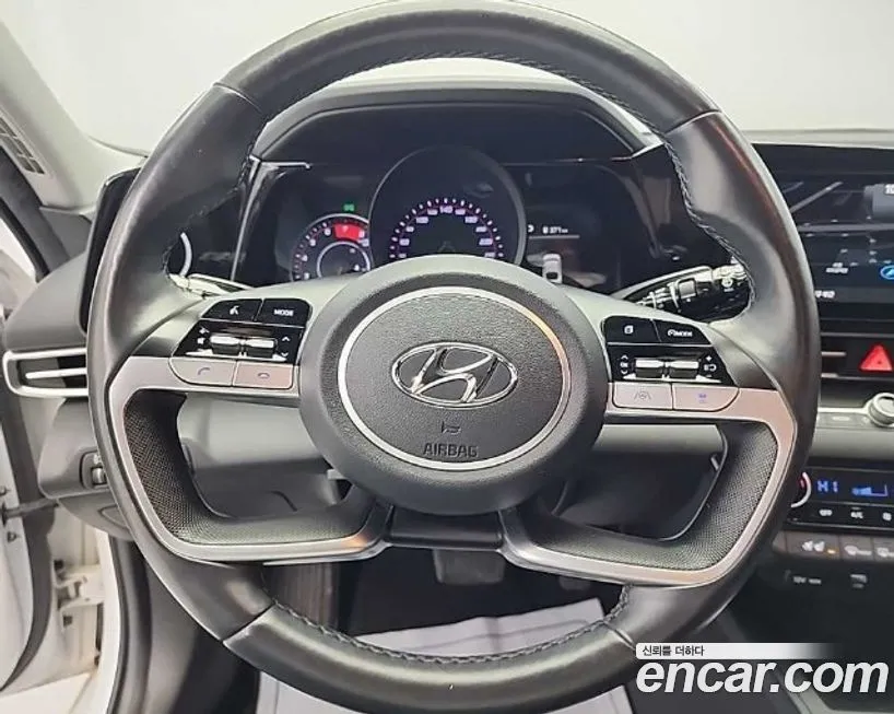 Hyundai AVANTE — фото 9
