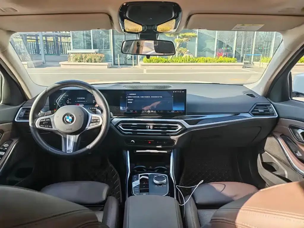 BMW 3 Series 2023 из CN, фото 6